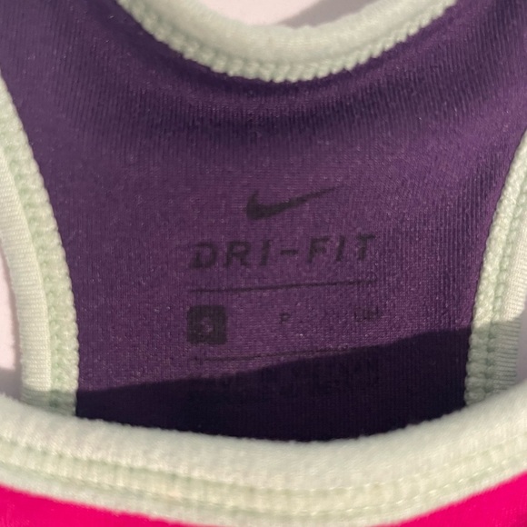 Nike Dri-Fit Women's Colorblock Sports Bra - Picture 7 of 8